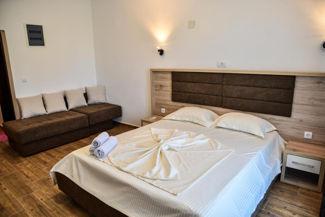 Casa Sinani Ξενοδοχείο Ούλτσιν Εξωτερικό φωτογραφία