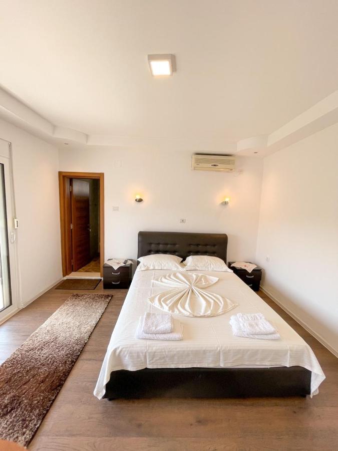 Casa Sinani Ξενοδοχείο Ούλτσιν Εξωτερικό φωτογραφία